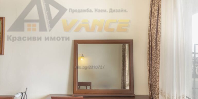 9310737_127779218_big