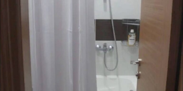 30428454-unknown_7