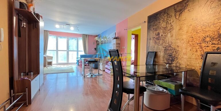 Ravda-2-bedroom-parking0