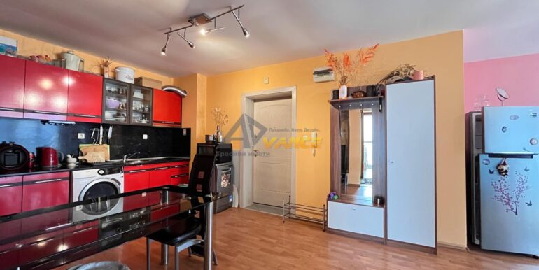 Ravda-2-bedroom-parking7