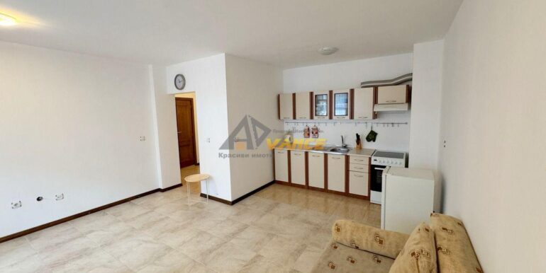 ravda-bay-pool-2-room5