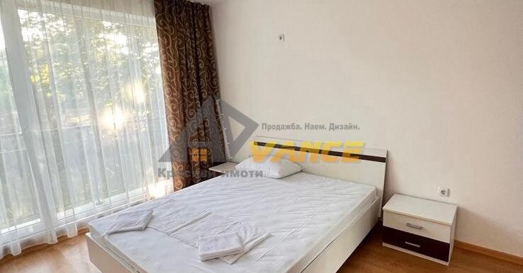 c82ce083-6ef6-449e-be92-45a4dd35823c