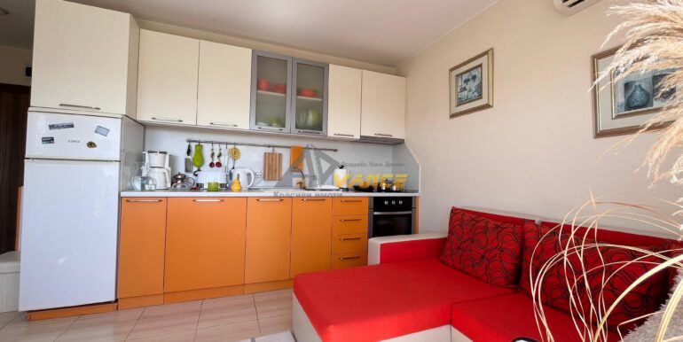 Nesebr-rent-elevator-sea-aurelia5