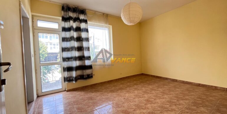ravda-center-sea-rooms-rent-guest1