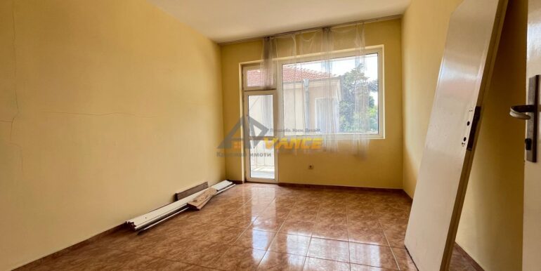 ravda-center-sea-rooms-rent-guest6