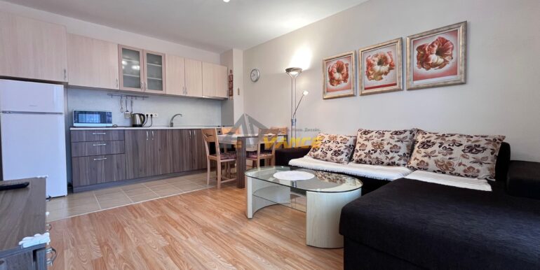 ravda-melia-sea-pool-two-room4