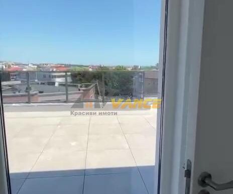 Выход на террасу из спальни