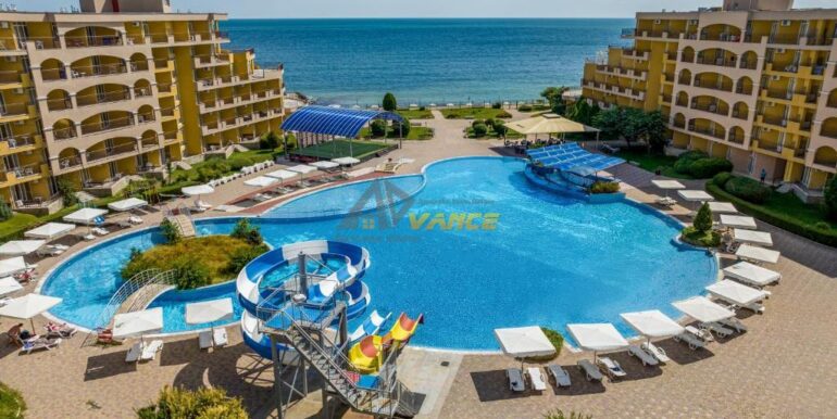 Мидия Гранд Резорт Ахелой pool